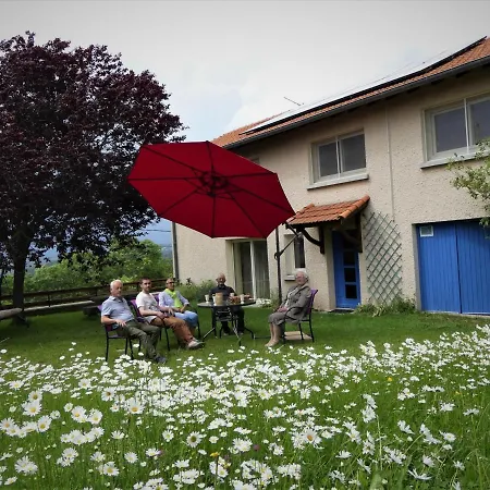 Vorey, 4 Pieces, 5 Personnes - Fr-1-582-182 Vakantiehuis Vorey